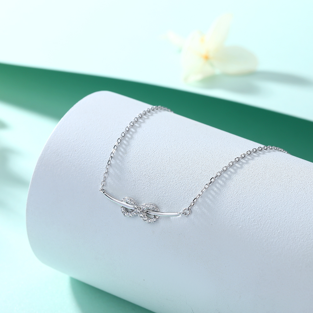 Endura_necklace_silver_malorna-03