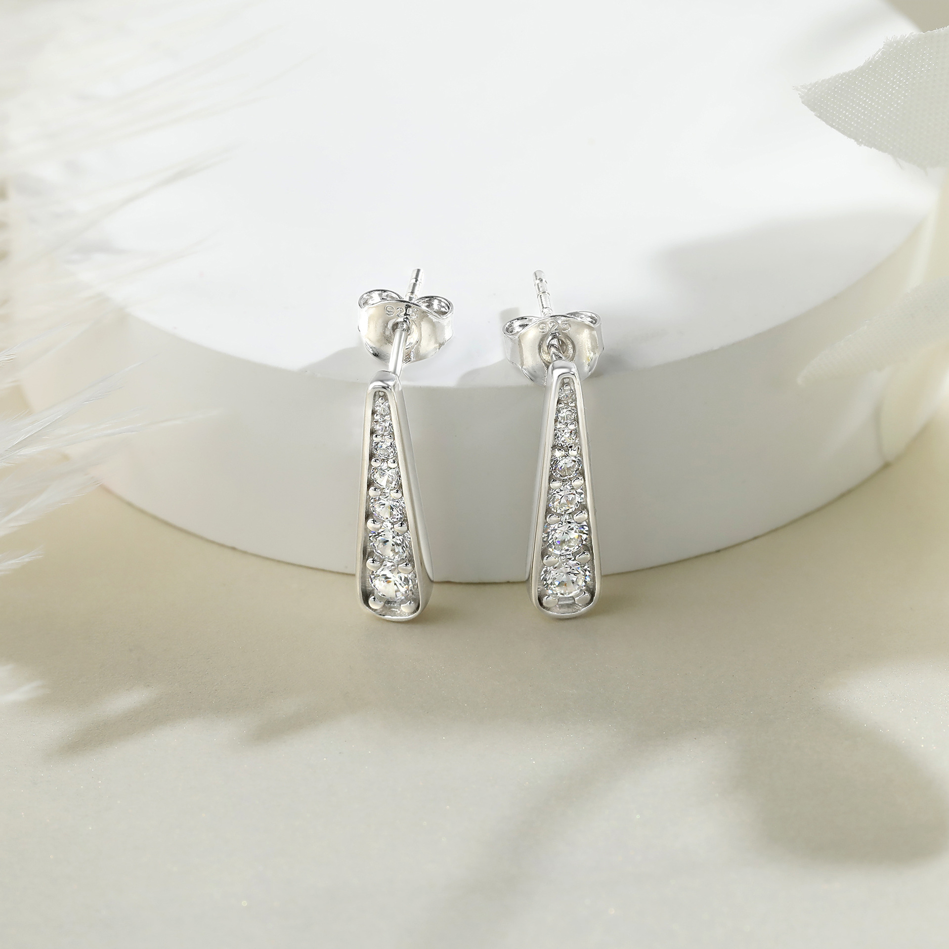 Rinna_earrings_silver_malorna-04