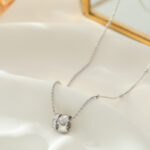 Livia_Halsband06